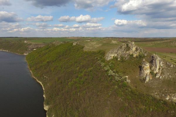 The Hovdy Tract