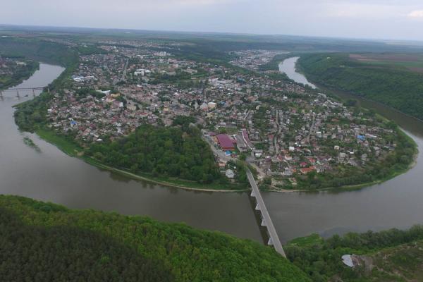 The Zalishchyky Park